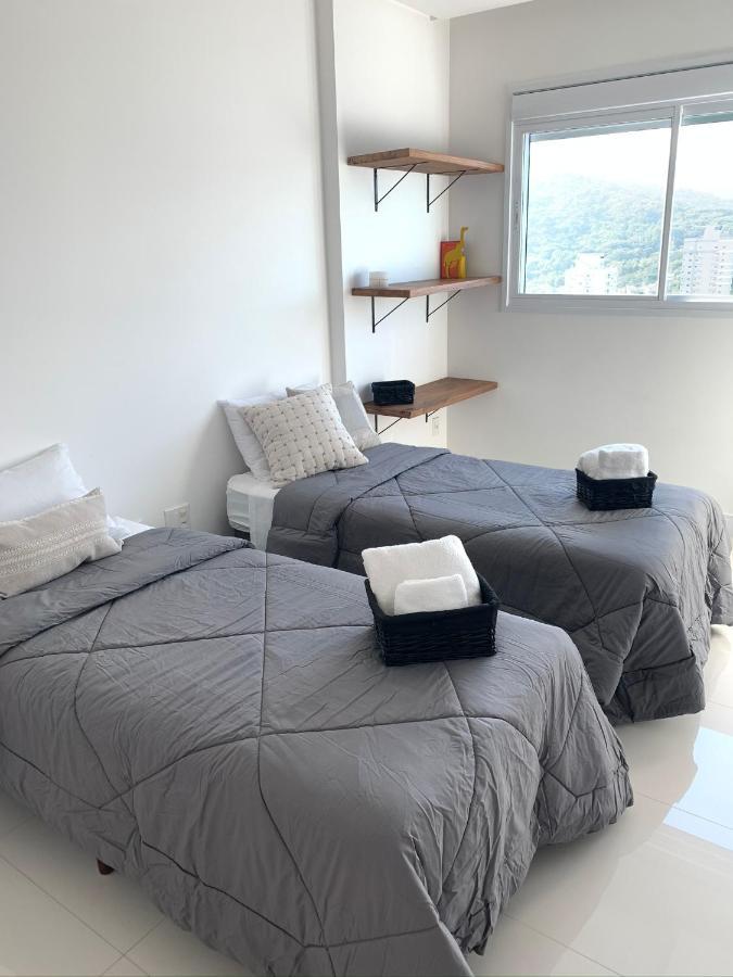 Cobertura Com Belissima Vista Para O Mar E Jacuzzi Итапема Екстериор снимка